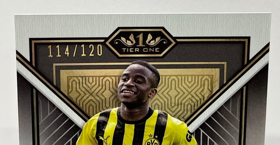 2022-23 Topps Tier One Bundesliga Young Gold AU Youssoufa Moukoko 114/120