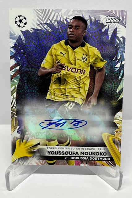 2023-24 Topps Carnaval UEFA AU Youssoufa Moukoko Borussia Dortmund