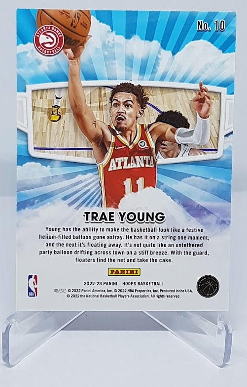 2022-23 Panini Hoops Skyview Holo Trae Young Hawks #10