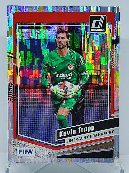 2023-24 Panini Donruss FIFA Silver Kevin Trapp Frankfurt #143