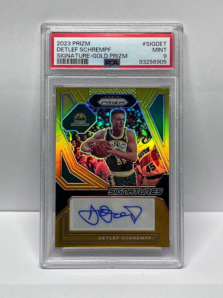 2023 Panini Prizm Signatures Gold Detlef Schrempf SuperSonics 03/10 PSA 9