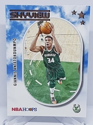 2021-22 Panini Hoops Skyview Giannis Antetokounmpo Bucks #15