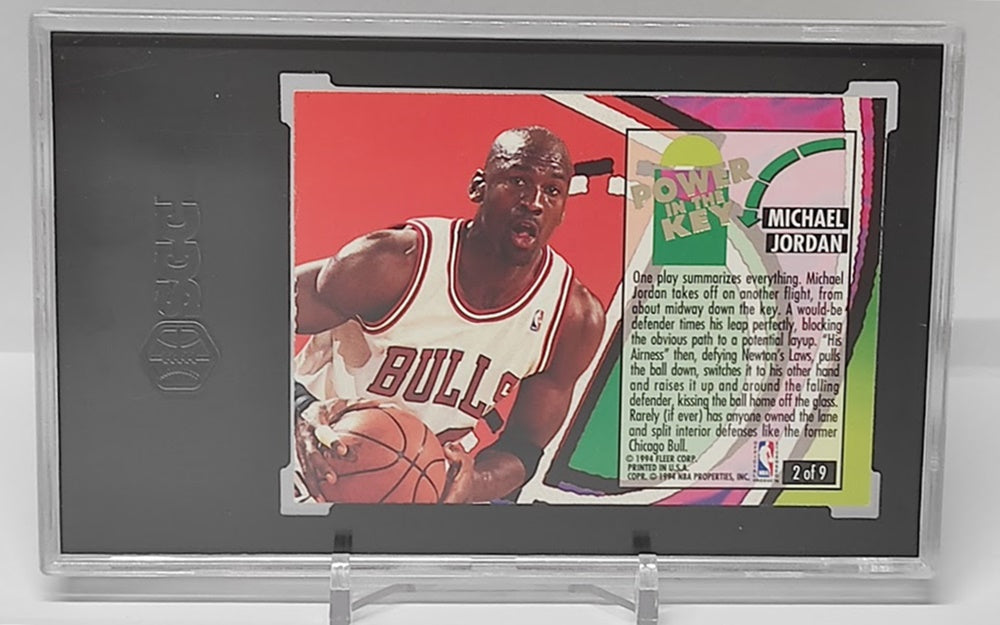 1993-94 Fleer Ultra Power in the Key Michael Jordan Bulls SGC 7.5 *2