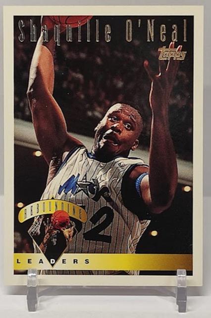 1995-96 Topps Rebounding Shaquille O'Neal Magic #13 *2