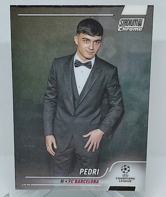 2022 Topps Stadium Club Chrome Pedri Barcelona #16