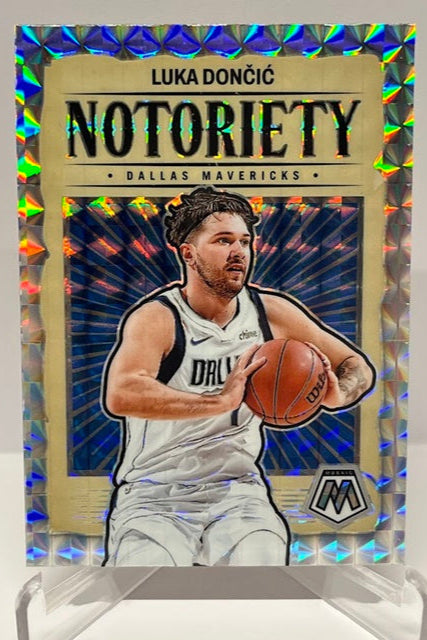 2023-24 Panini Mosaic Prizm Notoriety Luka Doncic Dallas Mavericks #8 *4