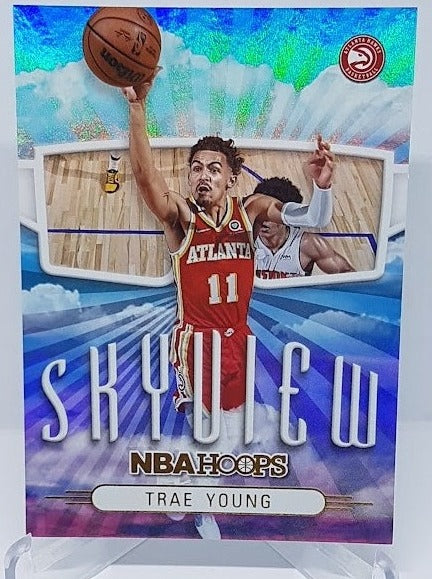 2022-23 Panini Hoops Skyview Holo Trae Young Hawks #10