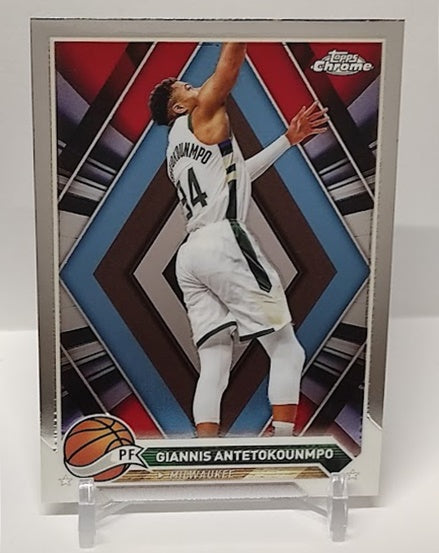 2024 Topps Chrome Giannis Antetokounmpo Milwaukee #15