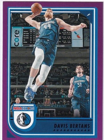 2022-23 Panini Hoops Purple Davis Bertans Mavericks #125