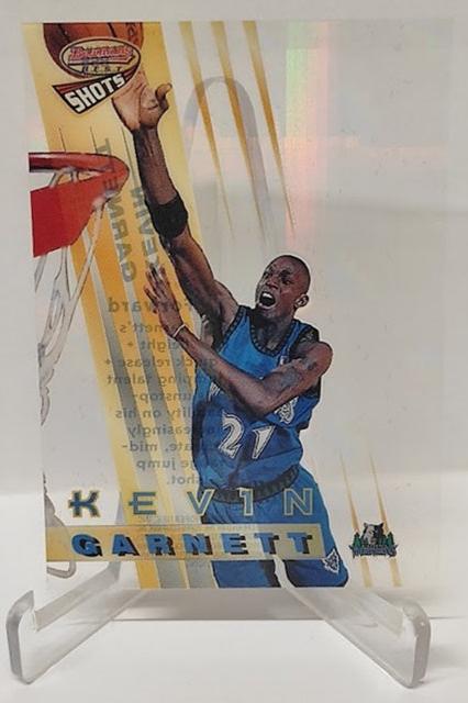 1997 Topps Bowmans Best Shots Atomic Refractor Kevin Garnett Minnesota #5 *2