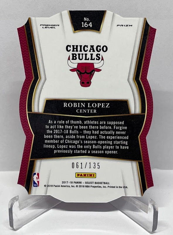 2017-18 Panini Select Prizm Robin Lopez Chicago Bulls 061/135 #164