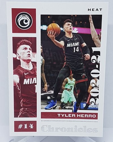 2020-21 Panini Chronicles Tyler Herro Heat #35