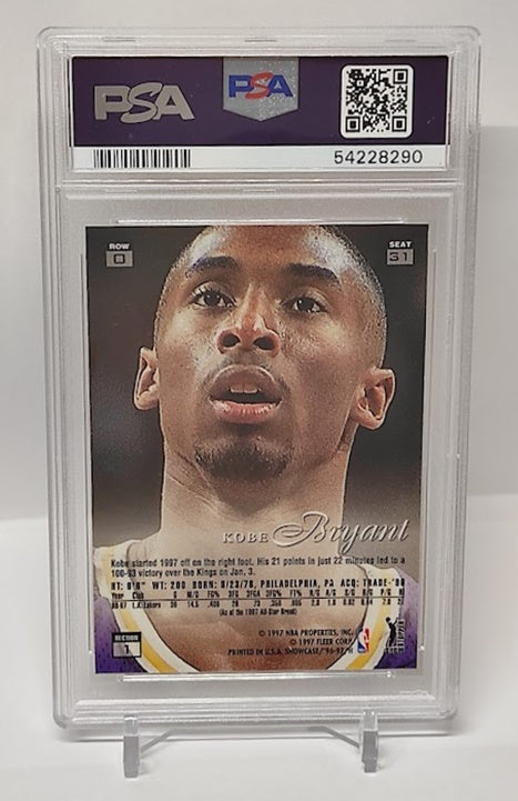 1996-97 Flair Showcase ROW 0 Kobe Bryant Lakers #31 PSA 8 *2