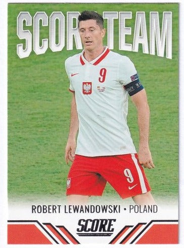 2021-22 Panini Score FIFA Robert Lewandowski #11