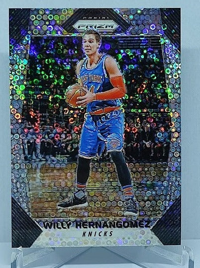 2017-18 Panini Prizm Fast Break Willy Hernangomez Knicks #276