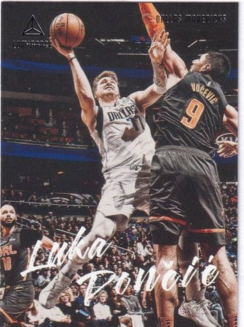 2019-20 Panini Chronicles Luminance Luka Doncic Mavericks #159