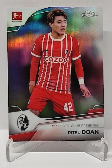 2022-23 Topps Chrome Refractor Ritsu Doan Freiburg #39