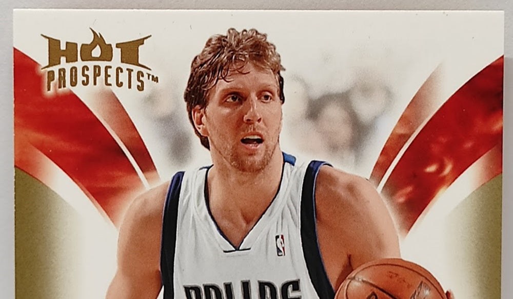 2008-09 Fleer Hot Prospects Hot Materials Dirk Nowitzki Mavericks