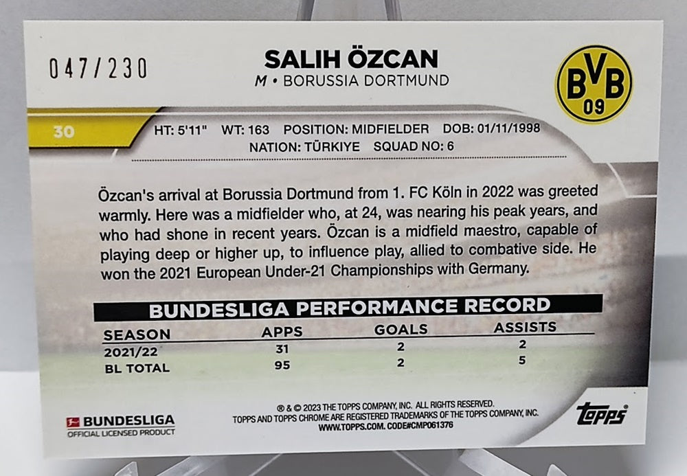 2022-23 Topps Chrome Prism Refractor RC Salih Özcan Dortmund 047/230 #30