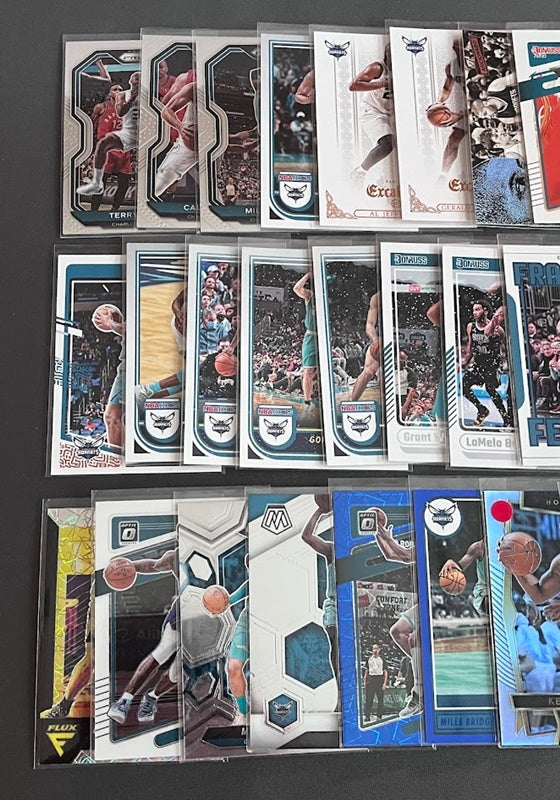 30 Card Team Lot CHARLOTTE HORNETS Rookies & Veterans A