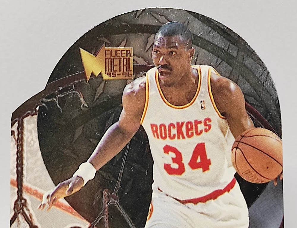 1995-96 Fleer Metal Maximum Metal Hakeem Olajuwon Rockets #7 *2